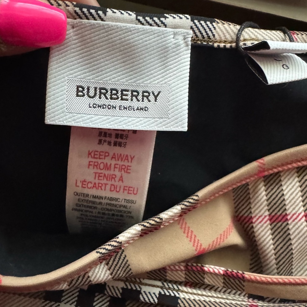 BURBERRY Check Triangle Archive Beige Bikini Bottoms Only size Large (Brand New) - Picture 3 of 9